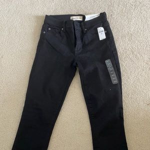 Black Gap Skinny Jeans New w/ Tags